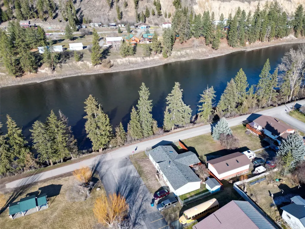 100 7th Street W Superior MT 59872