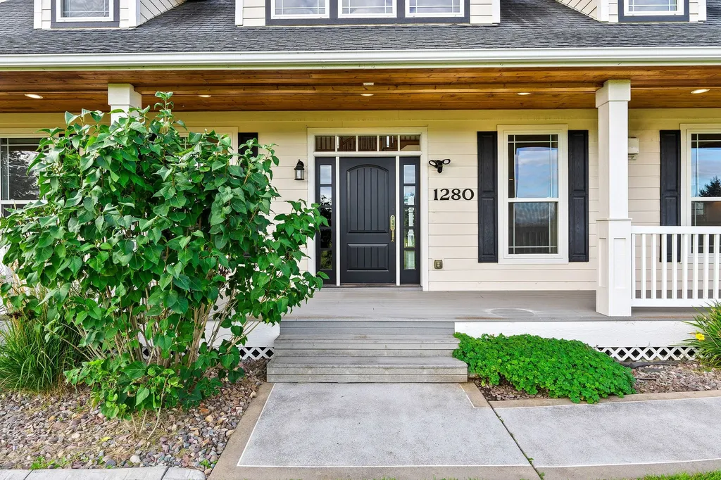 1280 Quarter Horse Lane Kalispell MT 59901