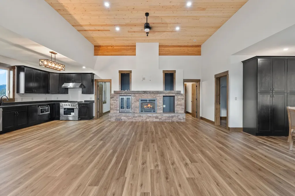 1280 Quarter Horse Lane Kalispell MT 59901