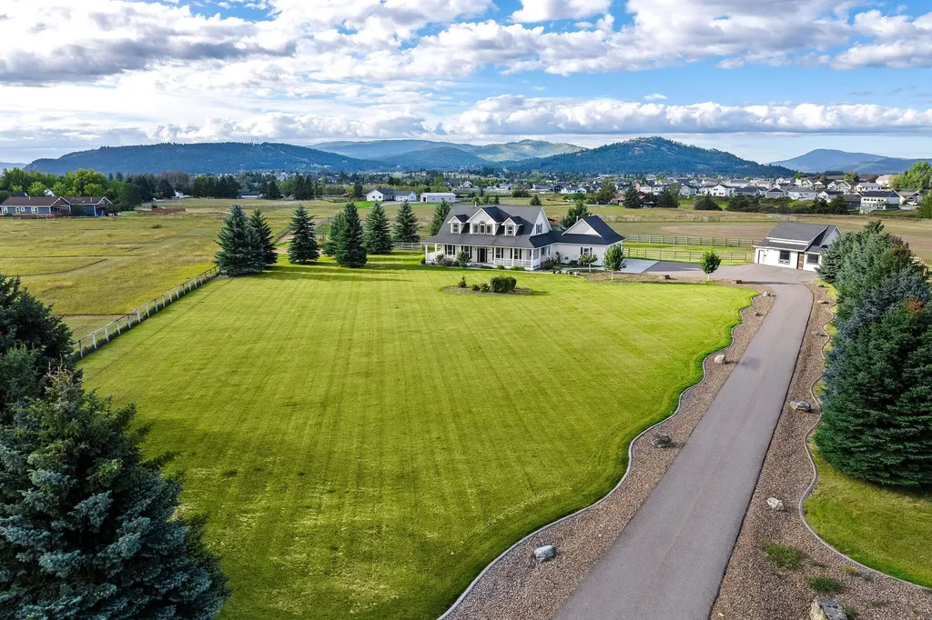 1280 Quarter Horse Lane Kalispell MT 59901