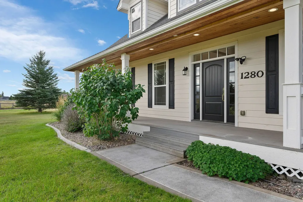 1280 Quarter Horse Lane Kalispell MT 59901