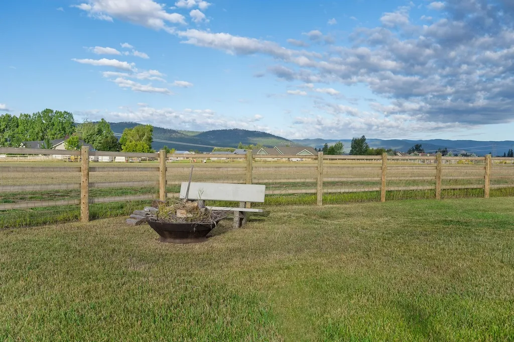 1280 Quarter Horse Lane Kalispell MT 59901