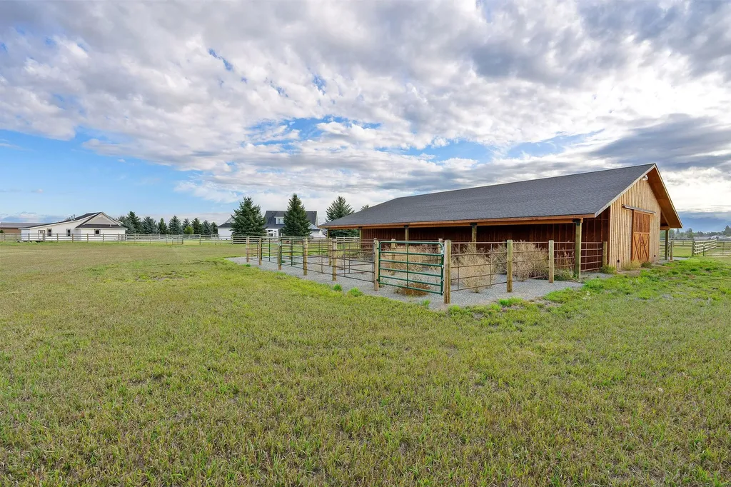 1280 Quarter Horse Lane Kalispell MT 59901