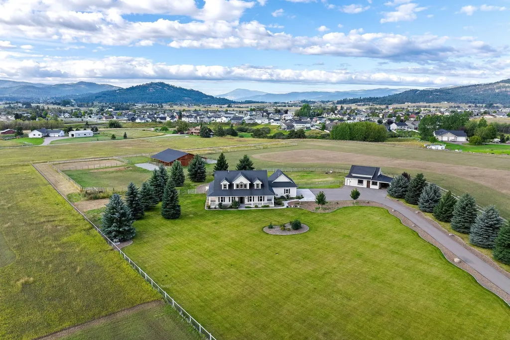 1280 Quarter Horse Lane Kalispell MT 59901
