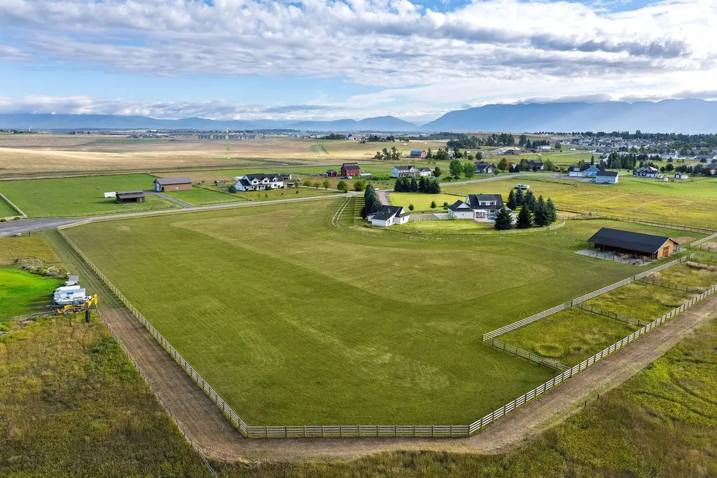 1280 Quarter Horse Lane Kalispell MT 59901