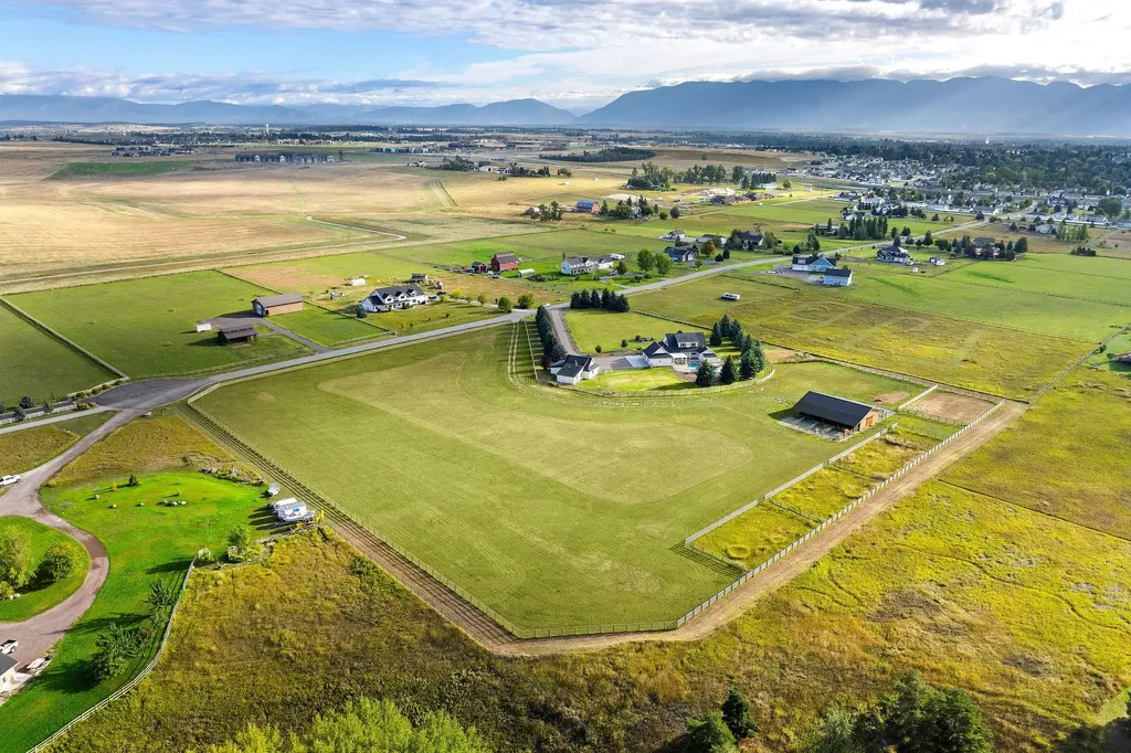 1280 Quarter Horse Lane Kalispell MT 59901