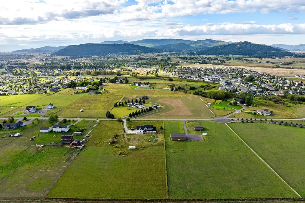 1280 Quarter Horse Lane Kalispell MT 59901