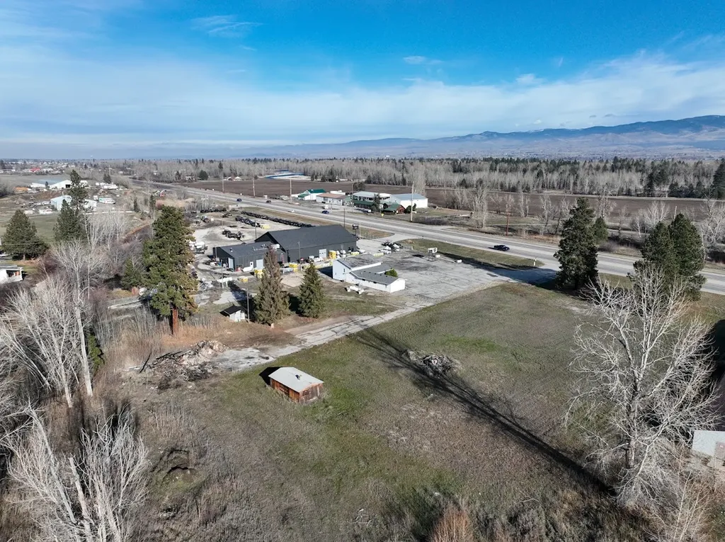 753 Us Highway 93 N Hamilton MT 59840