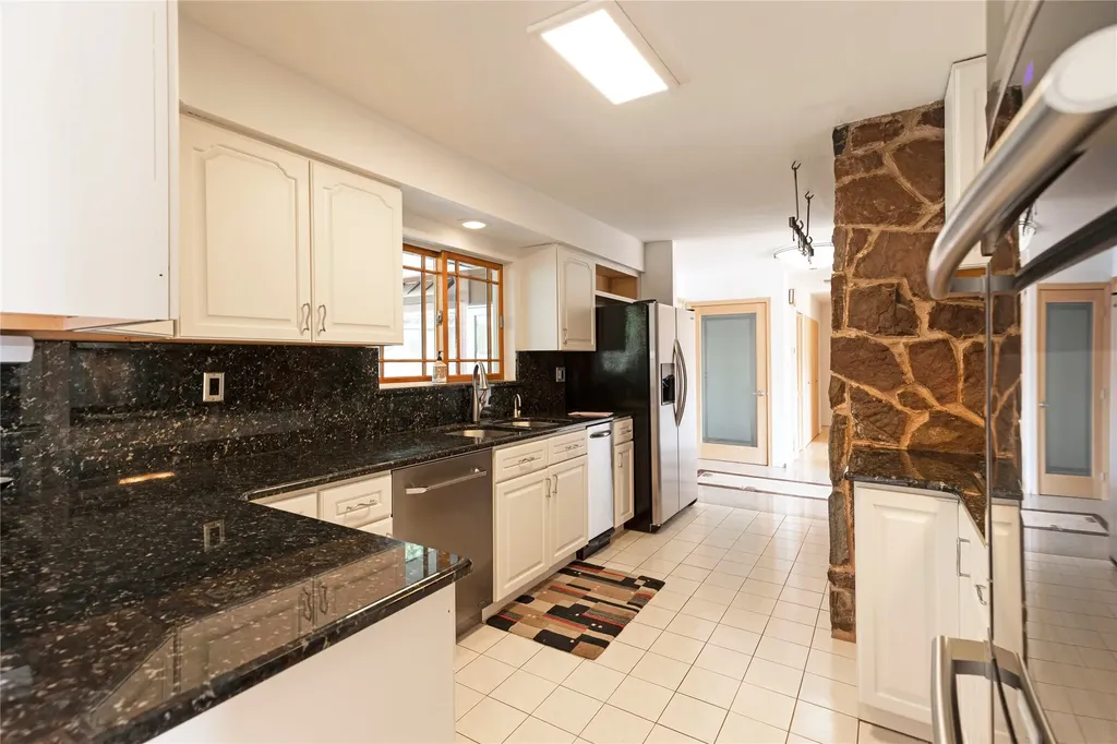 411 W River Road Hamilton MT 59840