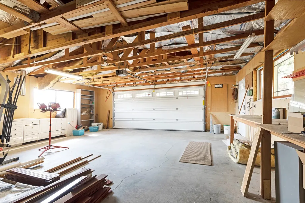 411 W River Road Hamilton MT 59840