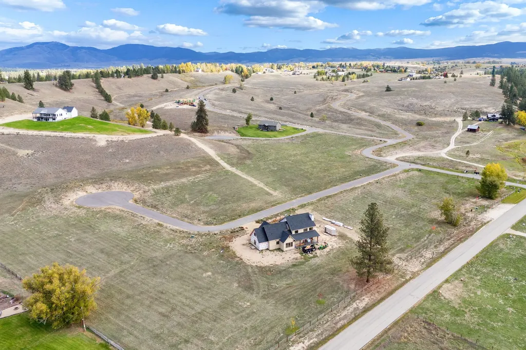 1216 Rugged Ridge Road Stevensville MT 59870