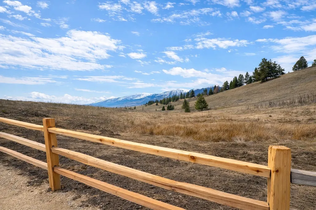 1216 Rugged Ridge Road Stevensville MT 59870