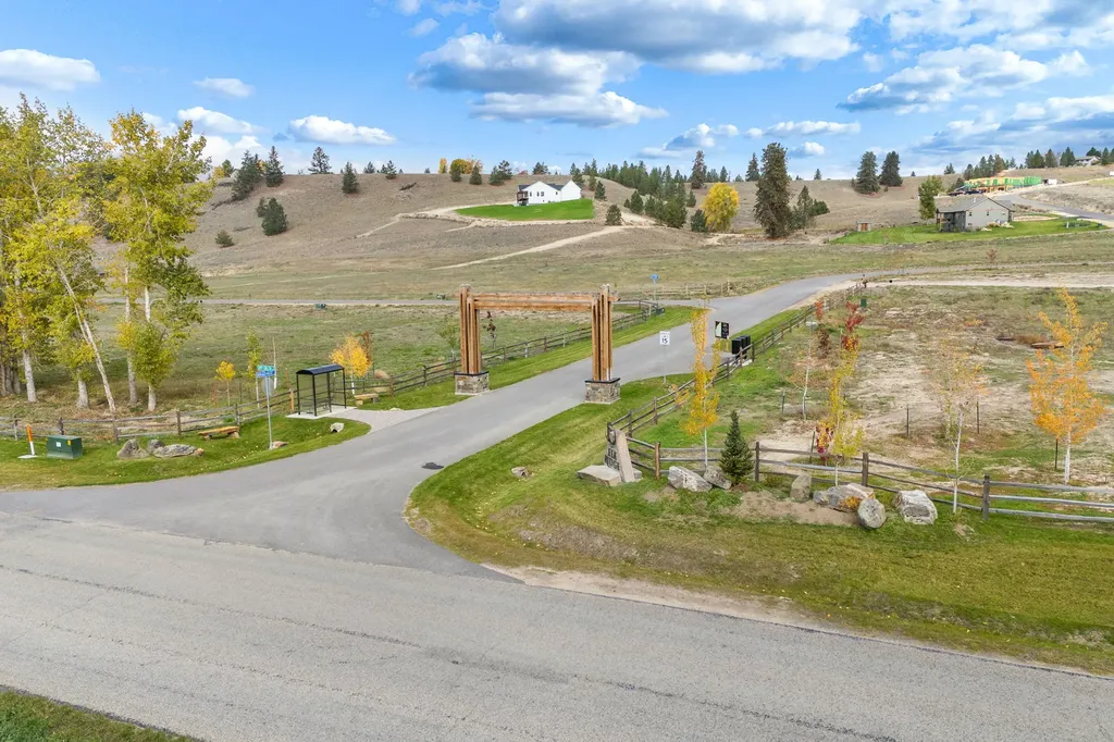 1216 Rugged Ridge Road Stevensville MT 59870
