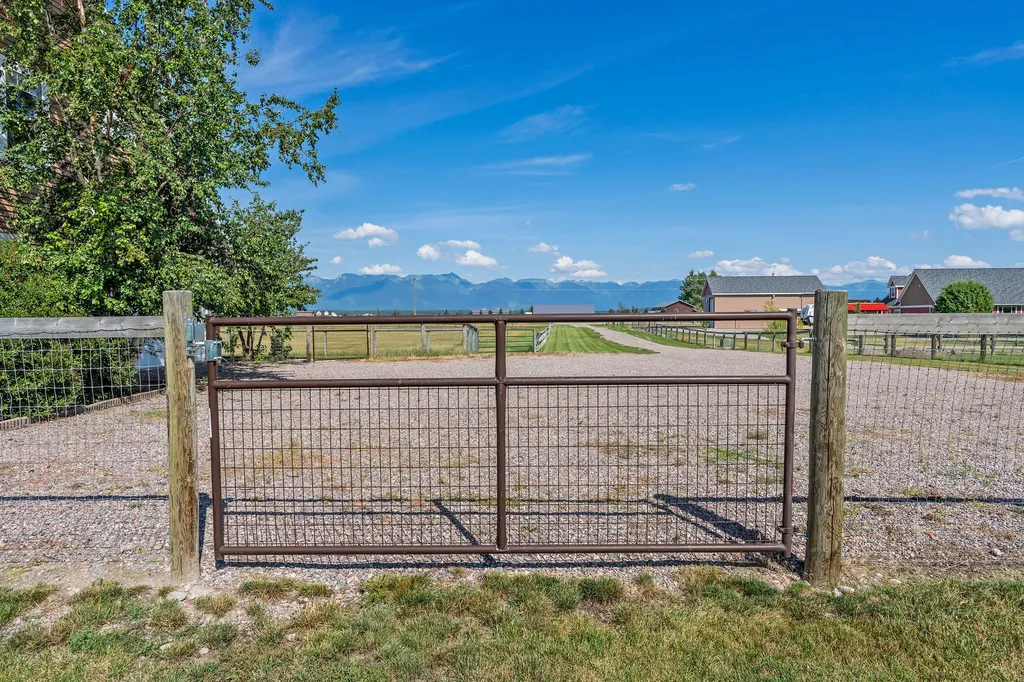 990 Farm Road Kalispell MT 59901