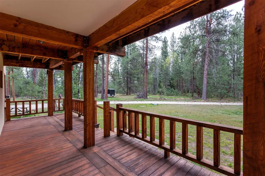 704 Sheafman Creek Road Hamilton MT 59840