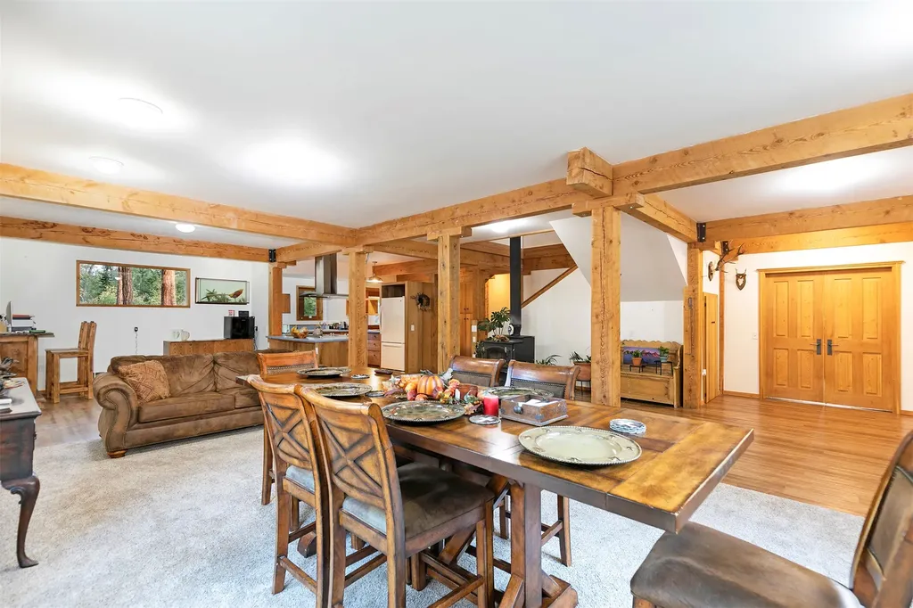 704 Sheafman Creek Road Hamilton MT 59840