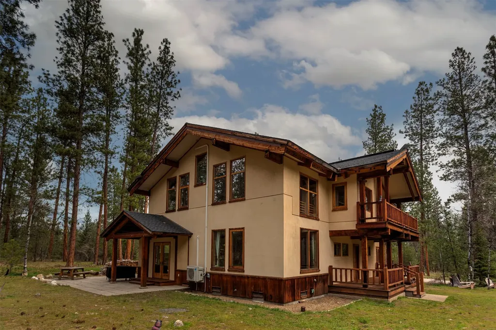 704 Sheafman Creek Road Hamilton MT 59840