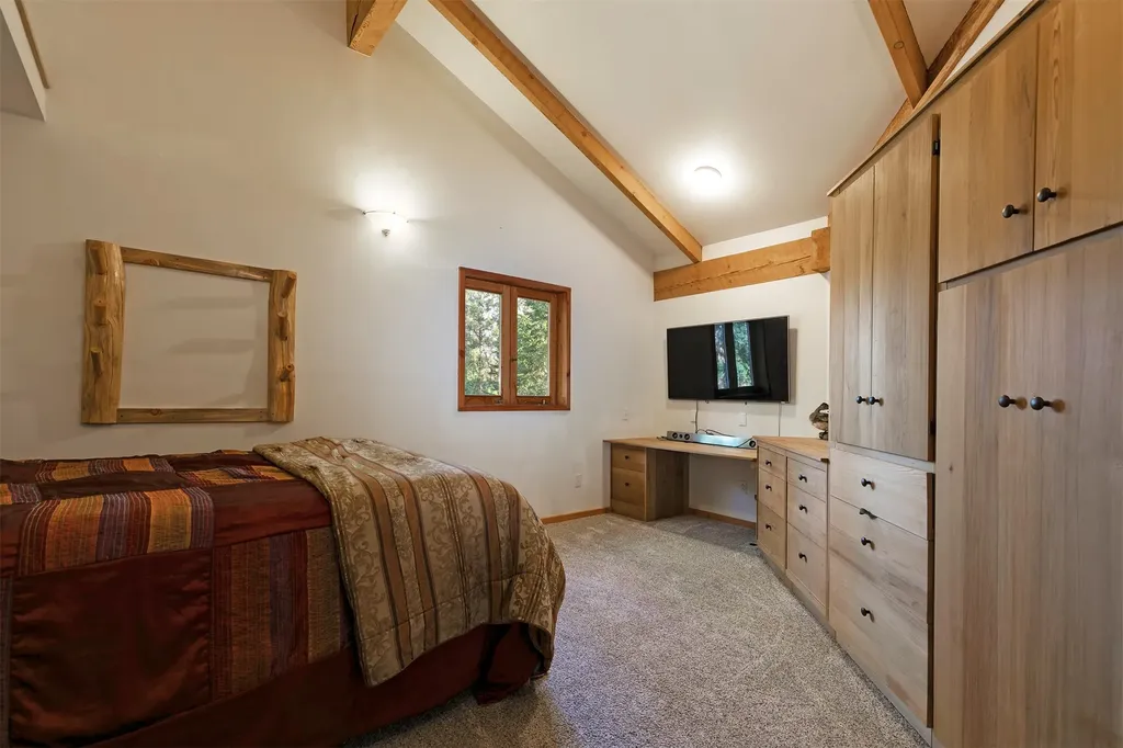 704 Sheafman Creek Road Hamilton MT 59840