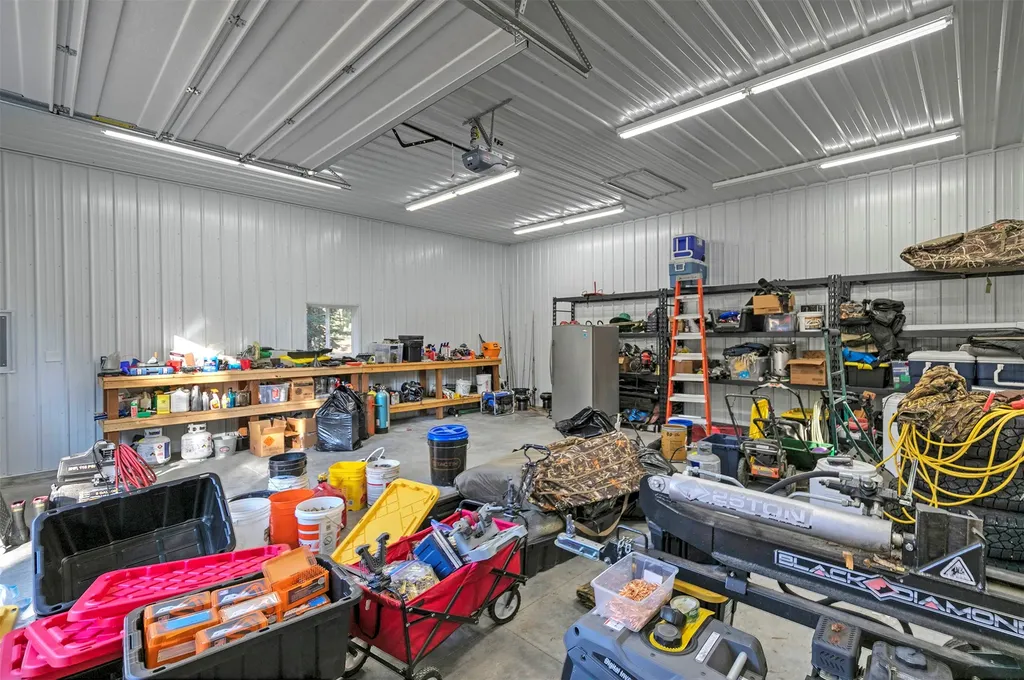 704 Sheafman Creek Road Hamilton MT 59840