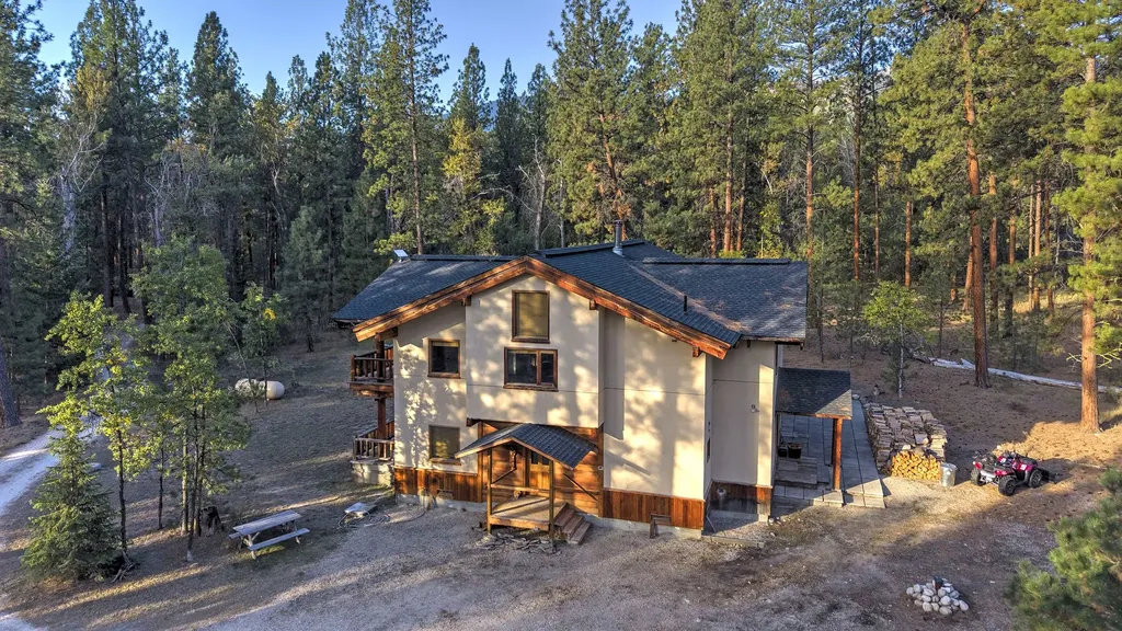 704 Sheafman Creek Road Hamilton MT 59840