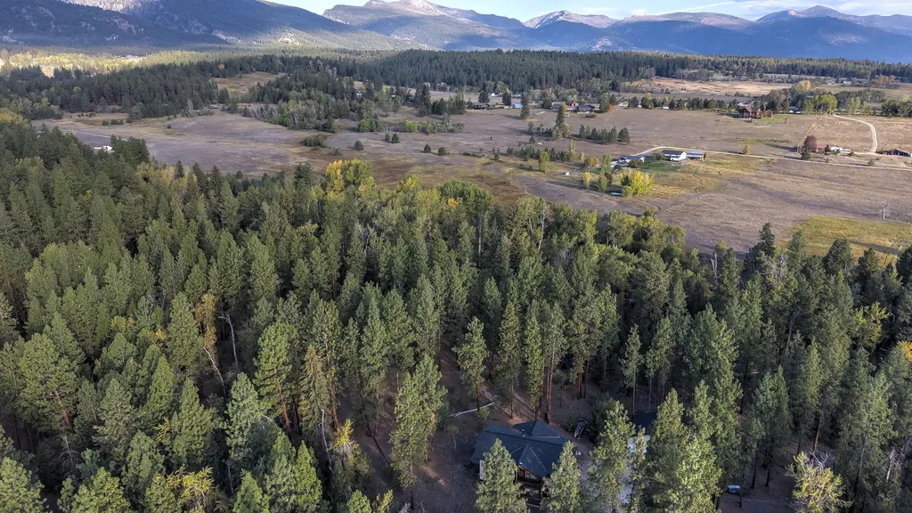 704 Sheafman Creek Road Hamilton MT 59840