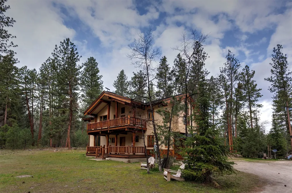 704 Sheafman Creek Road Hamilton MT 59840