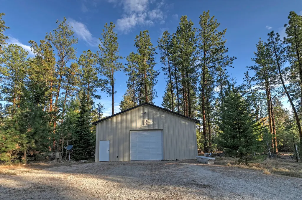 704 Sheafman Creek Road Hamilton MT 59840