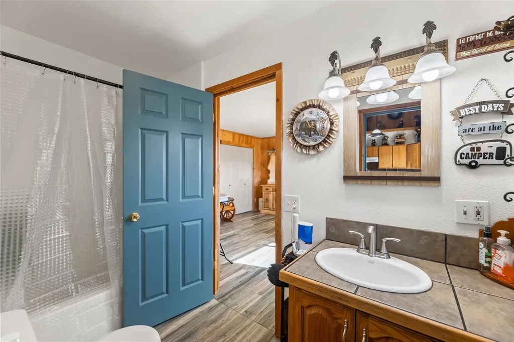 1801 Sun Avenue Livingston MT 59047
