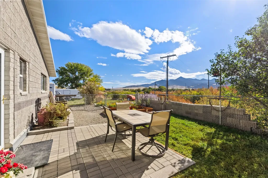 1801 Sun Avenue Livingston MT 59047