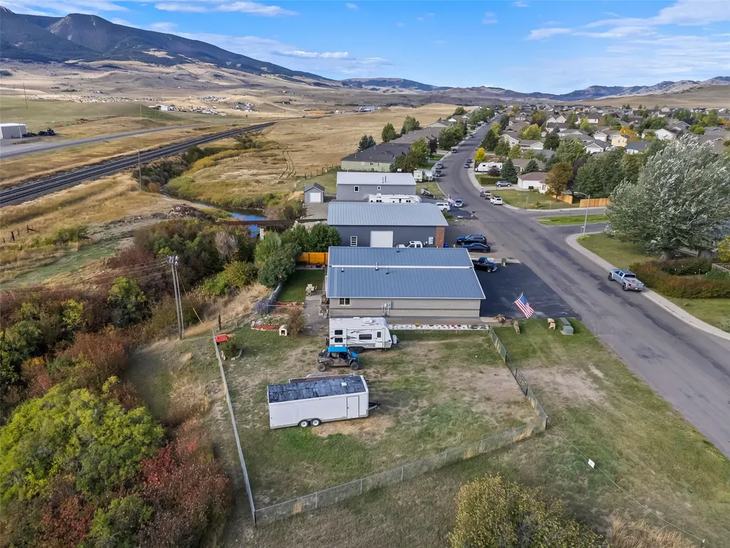 1801 Sun Avenue Livingston MT 59047