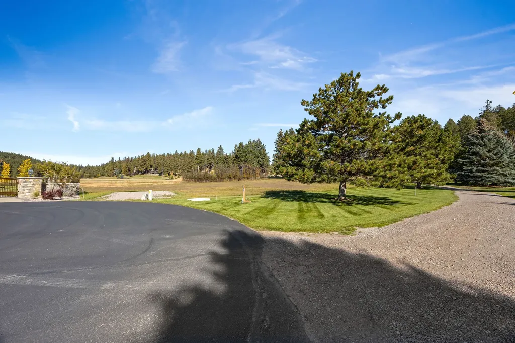 351 Chapman Lane Bigfork MT 59911