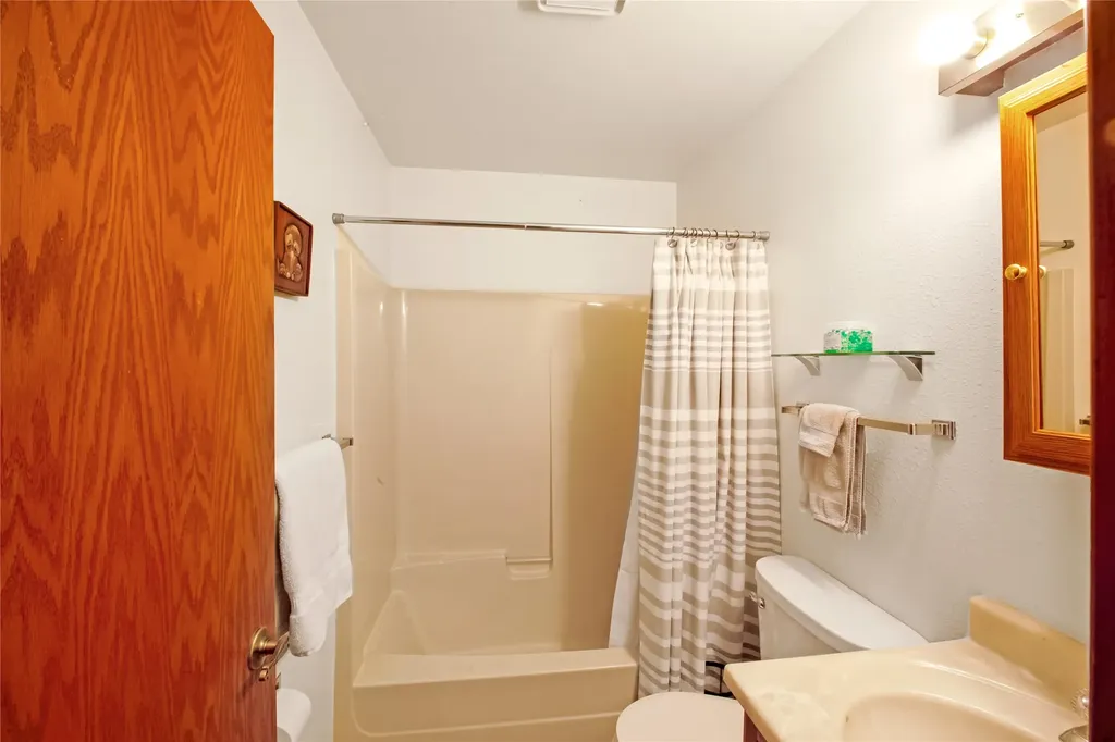 2552 Heritage Drive Helena MT 59601