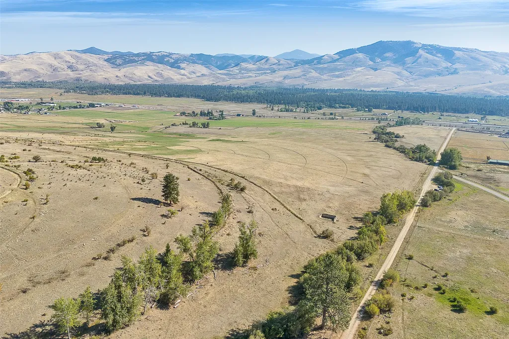 000 Homestead Pastures Florence MT 59833