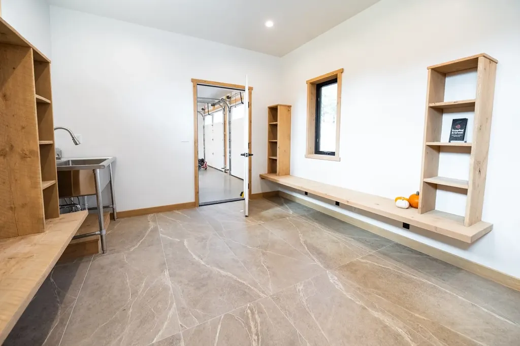 80 Mountain Meadow Road Clancy MT 59634