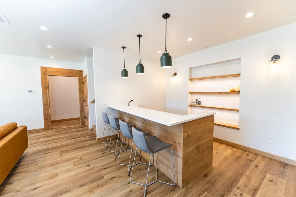 80 Mountain Meadow Road Clancy MT 59634