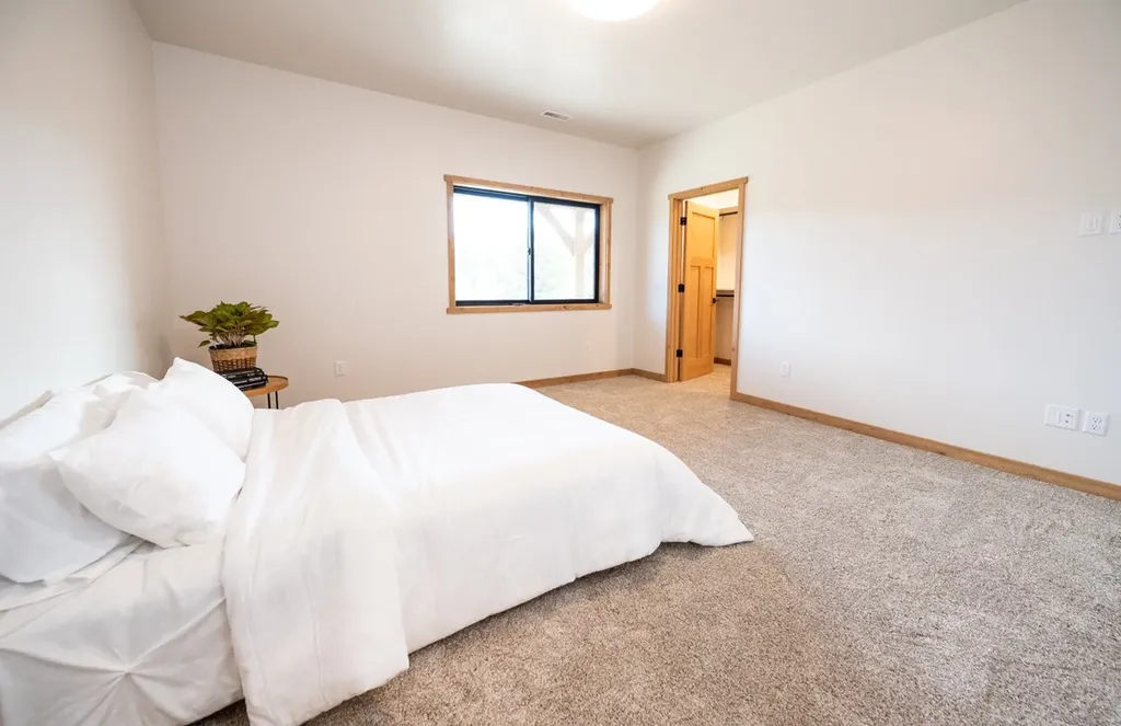 80 Mountain Meadow Road Clancy MT 59634