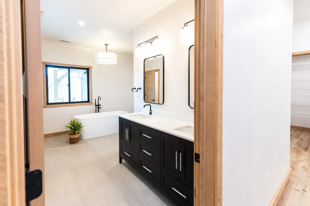 80 Mountain Meadow Road Clancy MT 59634