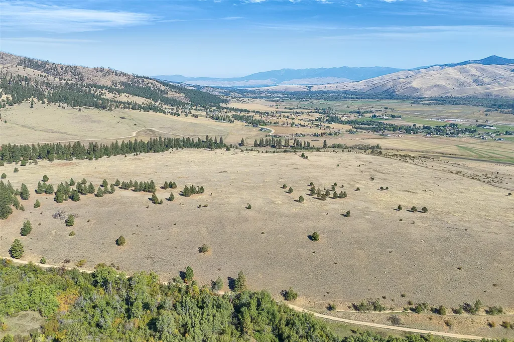 000 Round Top Bluff Florence MT 59833