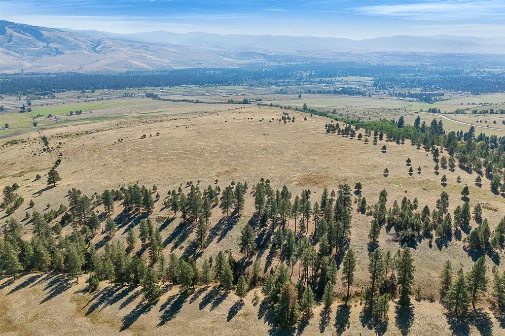 000 Round Top Bluff Florence MT 59833