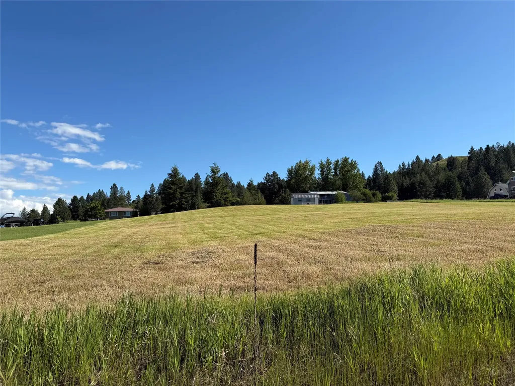 35208 Anna Lee Lane Polson MT 59860