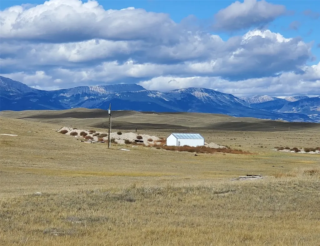 3432 Bitterroot Lane W Augusta MT 59410