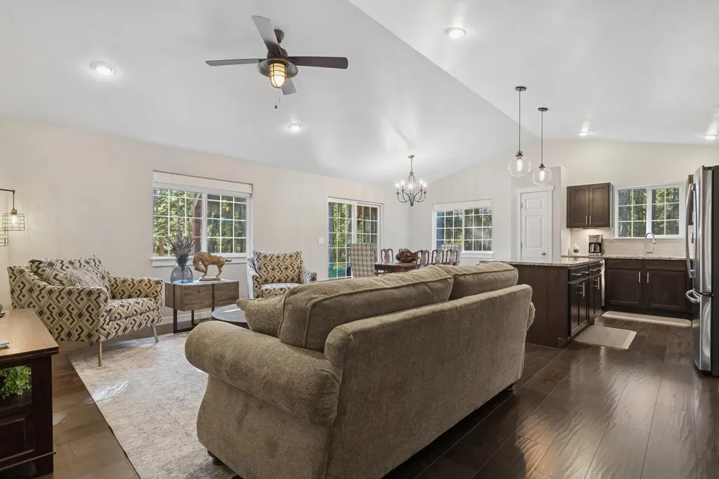 346 Lynnewood Drive Columbia Falls MT 59912