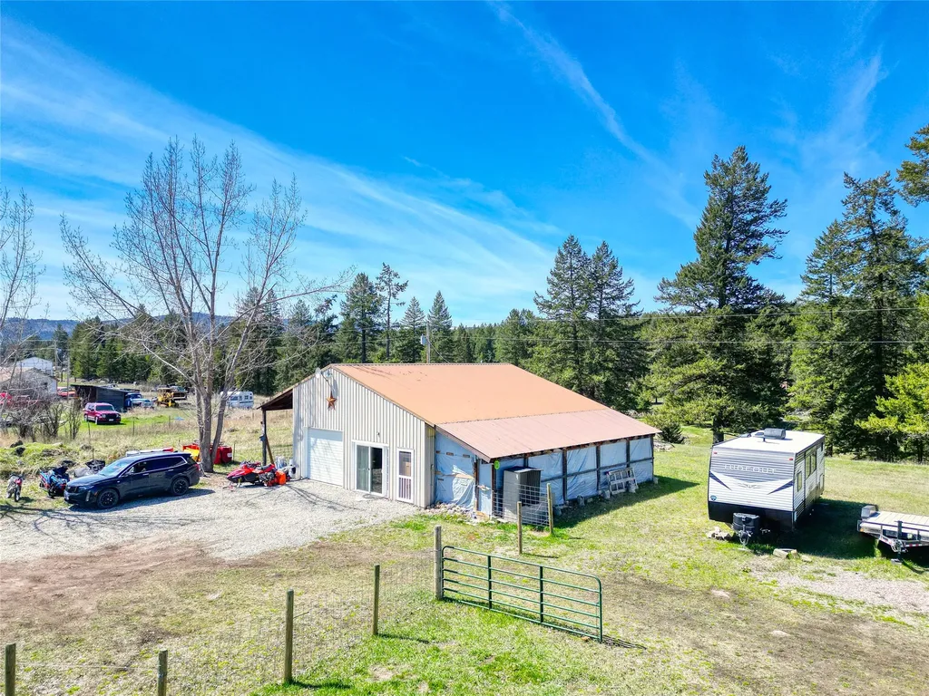 132 Lone Fox Trail Kalispell MT 59901