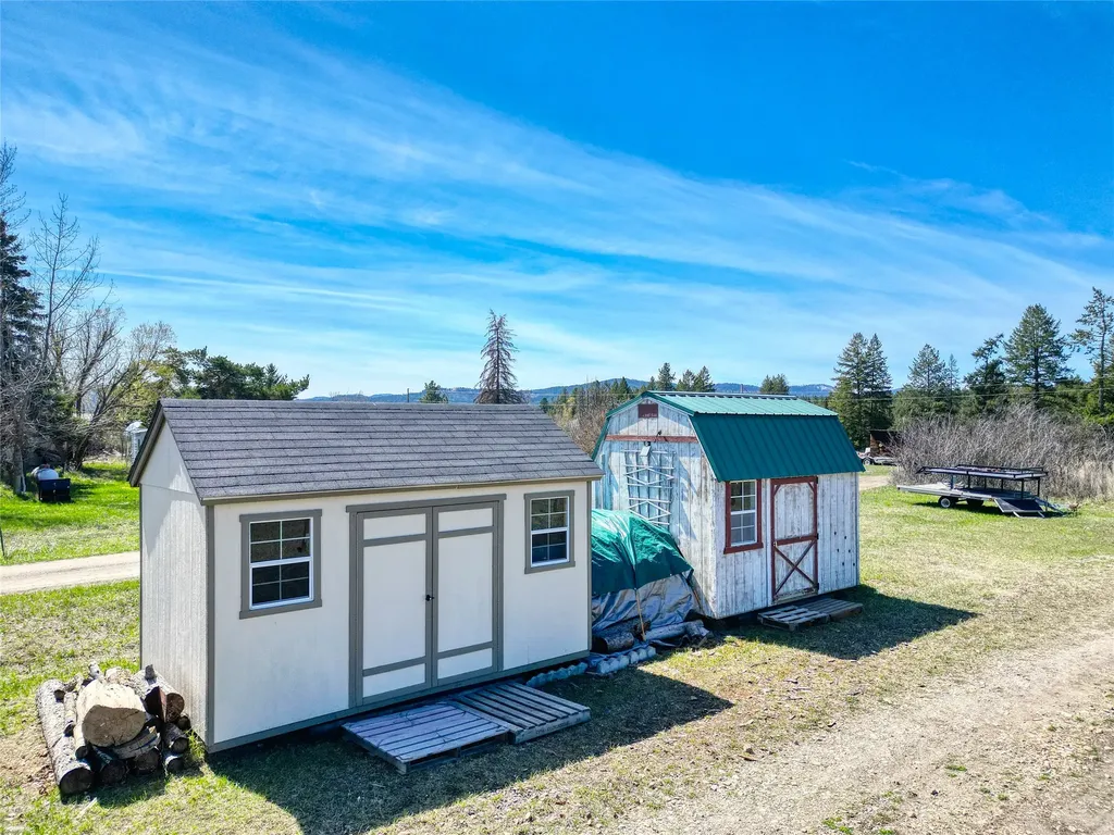 132 Lone Fox Trail Kalispell MT 59901