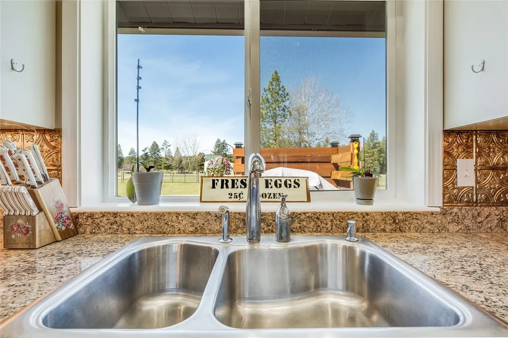 132 Lone Fox Trail Kalispell MT 59901