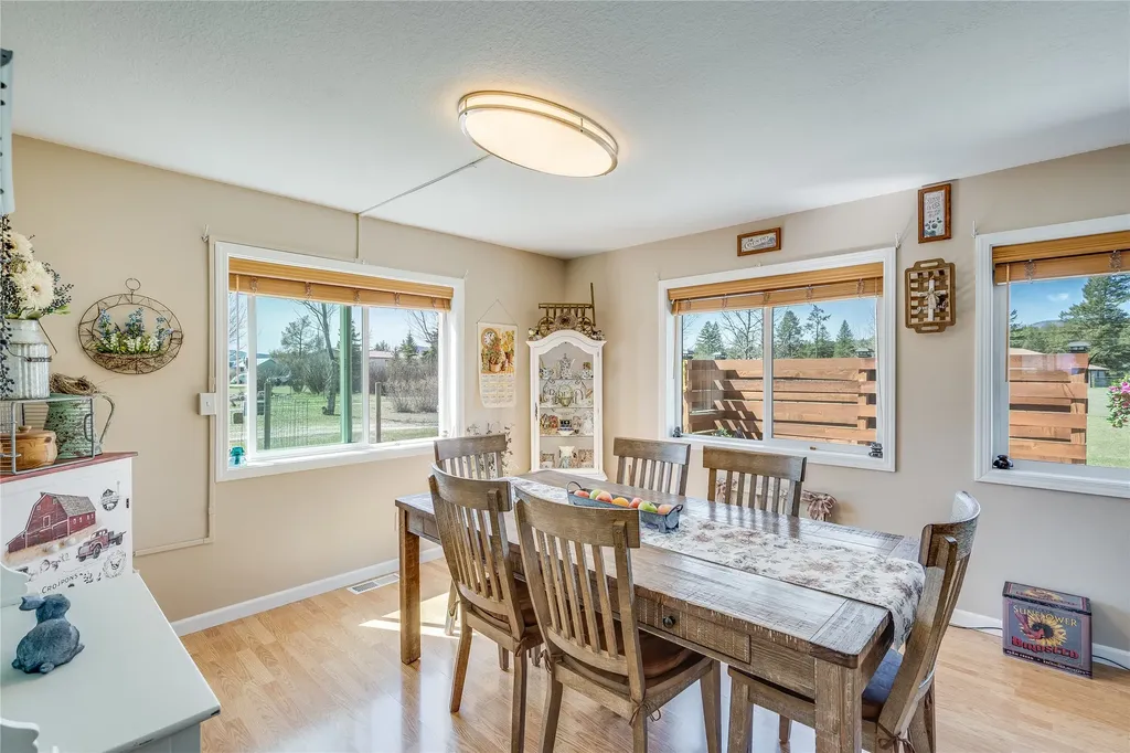 132 Lone Fox Trail Kalispell MT 59901
