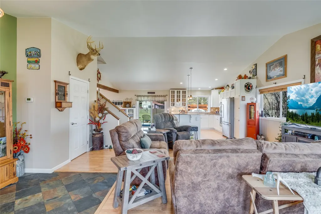 132 Lone Fox Trail Kalispell MT 59901