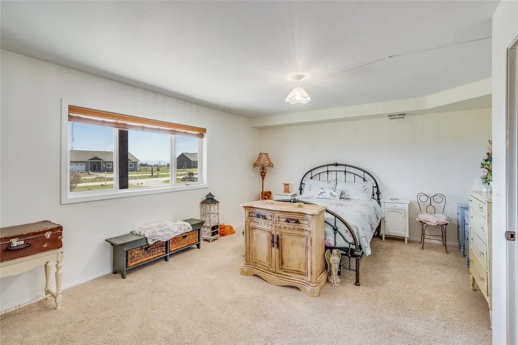 132 Lone Fox Trail Kalispell MT 59901