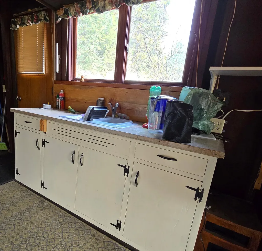 338 River View Drive Yaak MT 59935