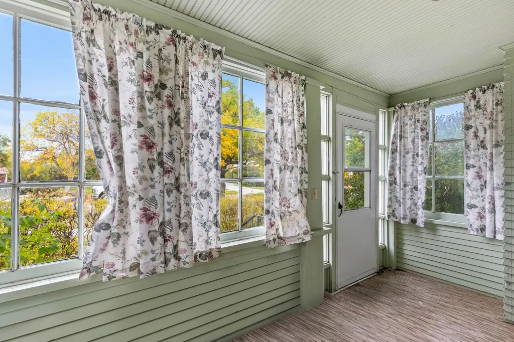 114 3rd Avenue S Stanford MT 59479